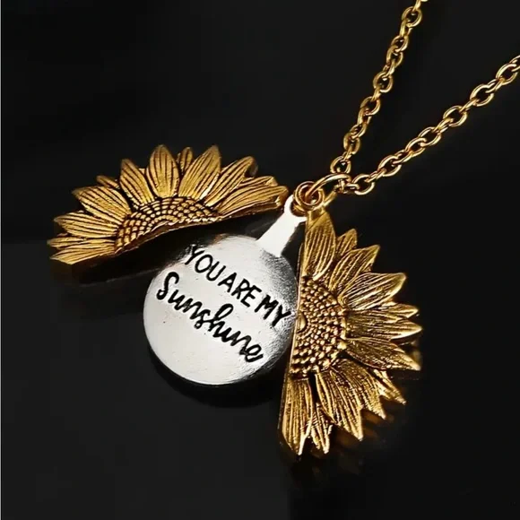 You Are My Sunshine Gold Vintage Sunflower Pendant Necklace - Picture 1 of 3
